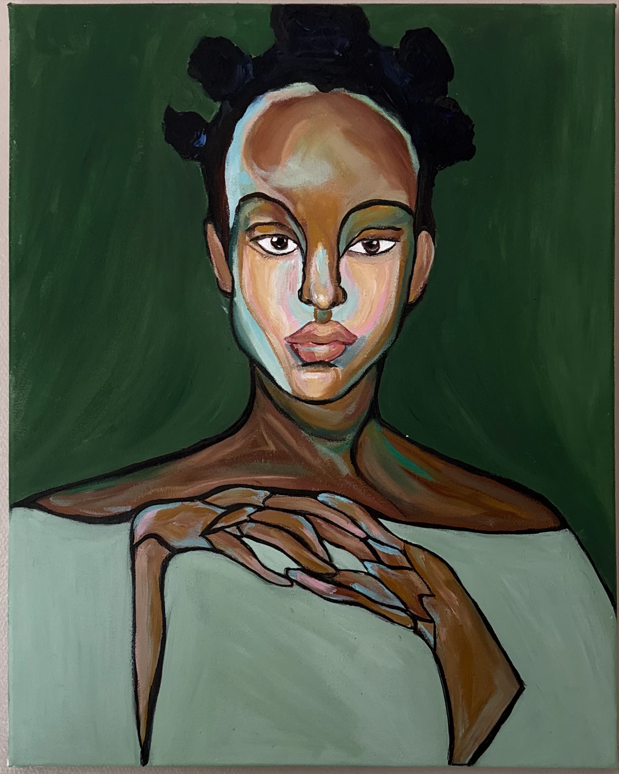 Portrait peint sur un fond vert profond